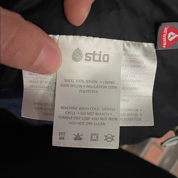 Stio Azura Insulated Mustard Women's Vest - Picture 4 of 8